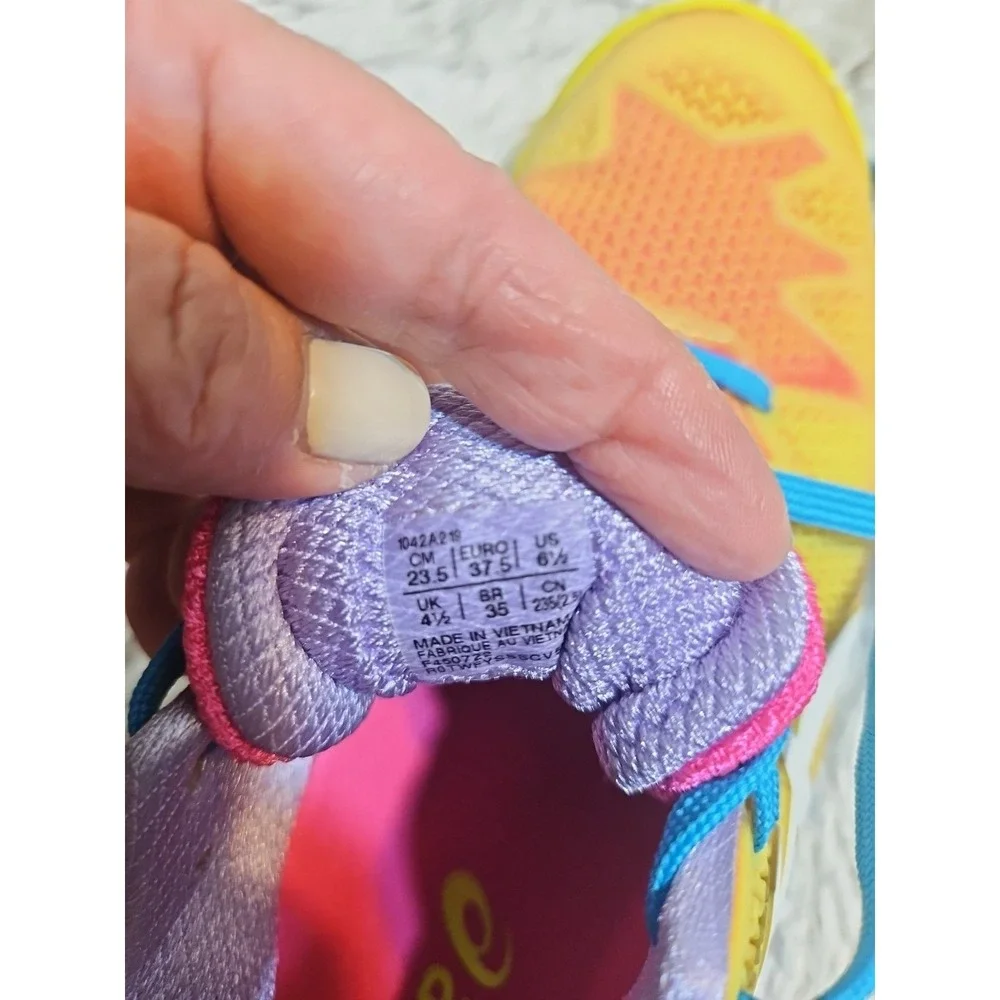 Asics Women's Yellow‎ Pink Blue Atheletic SHOES Size 6.5